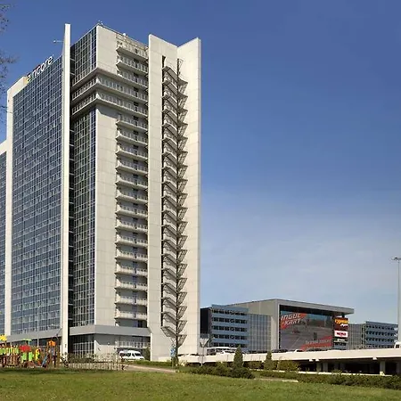 Hotel Ramada Encore