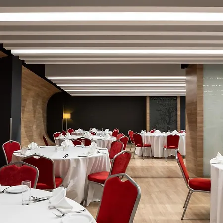 Ramada Encore Szálloda 4*