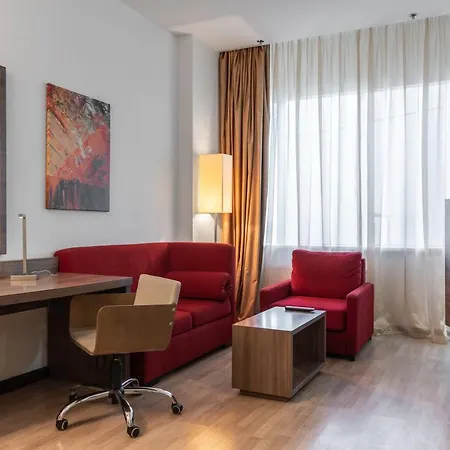 Ramada Encore 4*