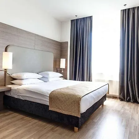 Ramada Encore 4*