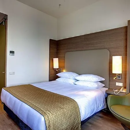 Ramada Encore Szálloda 4*