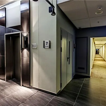 Ramada Encore Szálloda 4*